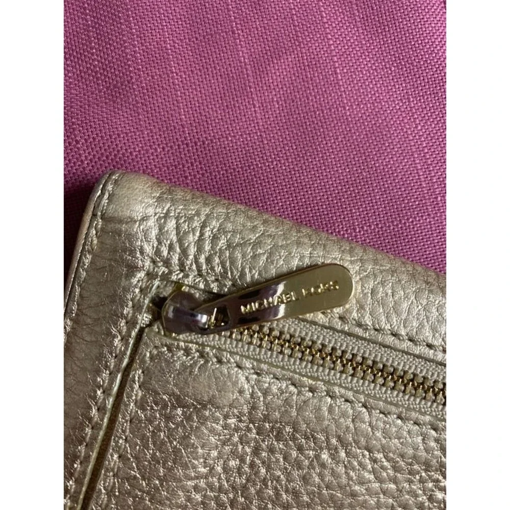 * Michael Kors gold metallic leather astor continental Wallet textured leather